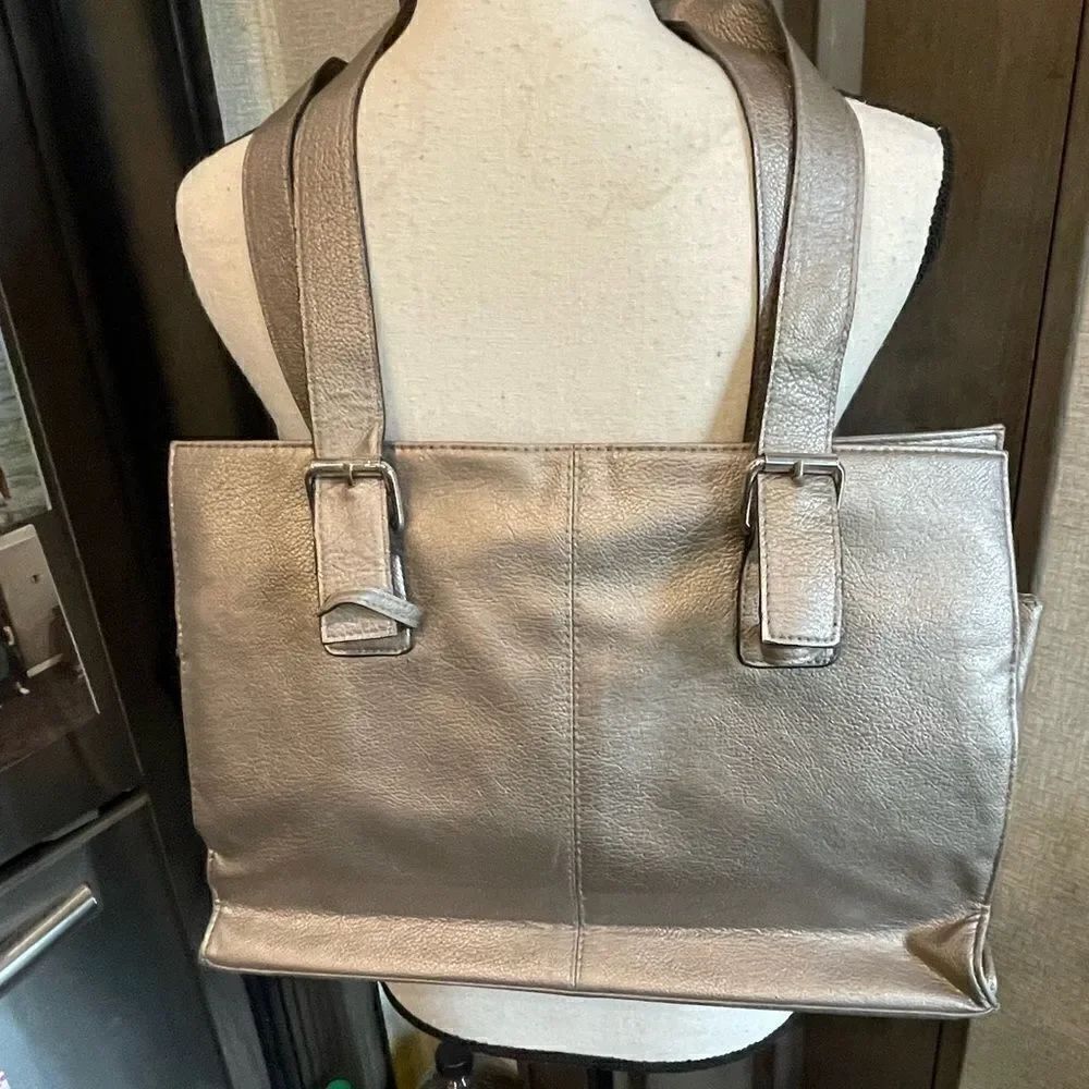 Bueno Shoulder Purse